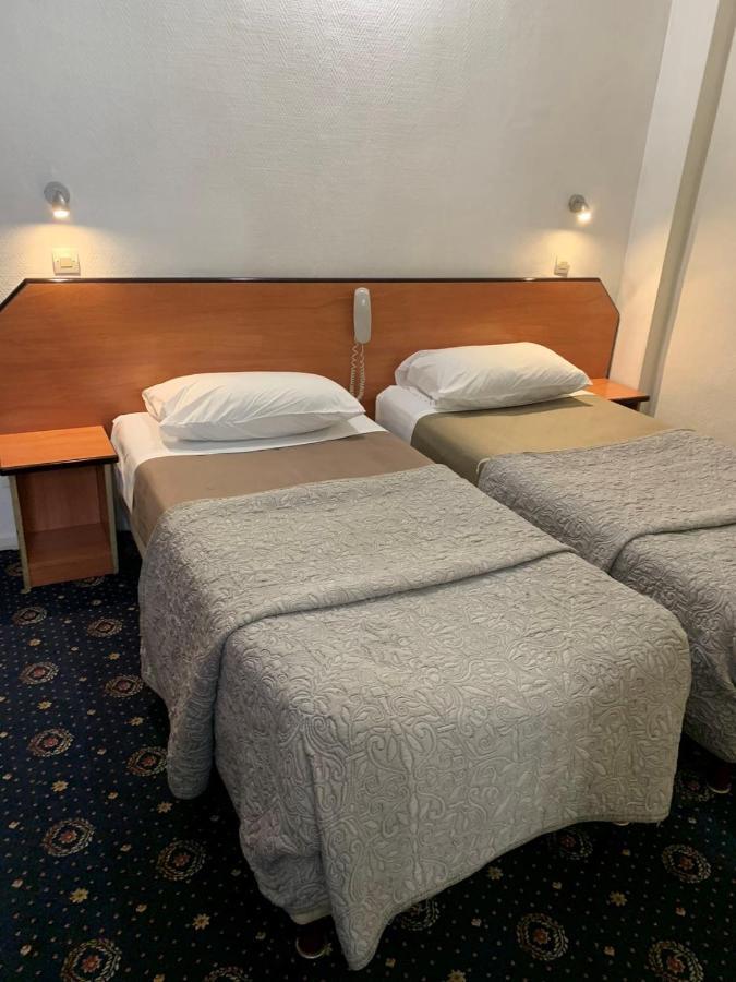 Hotel Liberty Paris Bagian luar foto